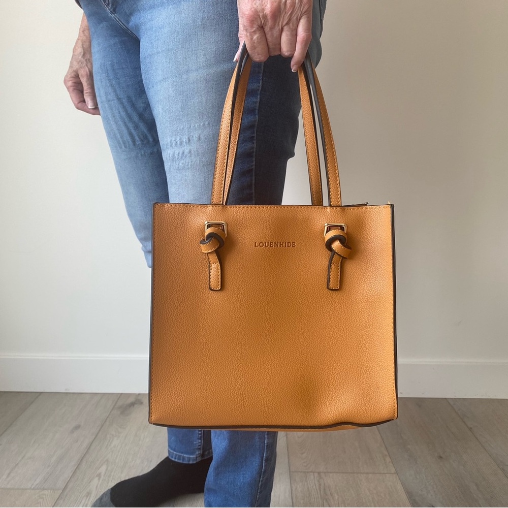 Vegan Leather Louenhide Bag with cross body option - Picture 14 of 14